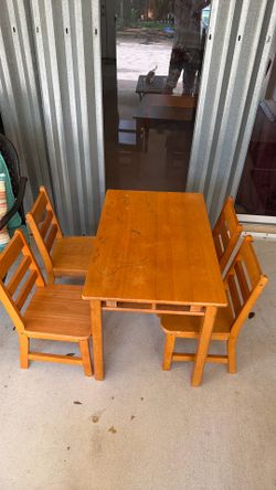 Children’s Furniture