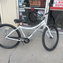 32 Inch Beach Cruiser Genesis Bike 