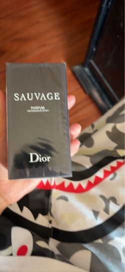 Brand new sauvage dior colohne going for cheap!!!