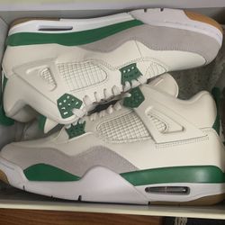 Jordan 4 pìne green 