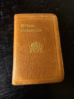 Antique William Shakespeare Tiny Book