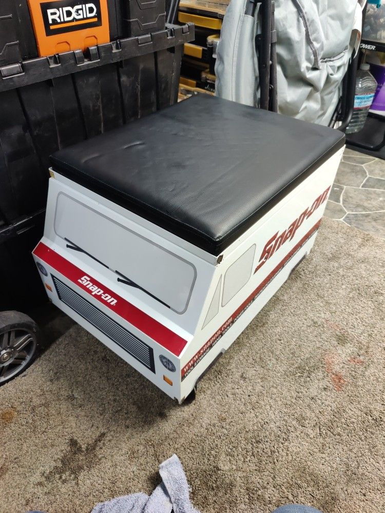Snap On Limited Edition Tool Truck Seat With Storage