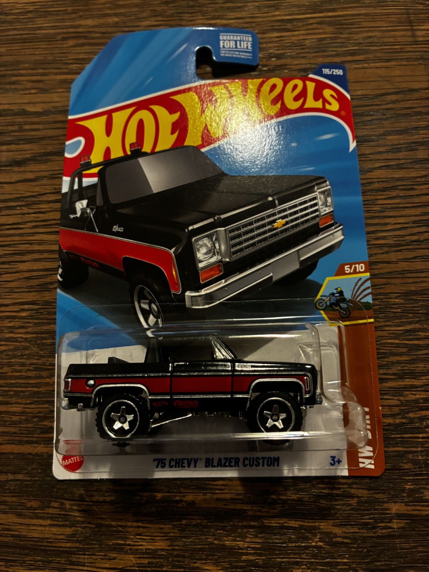 Hot Wheels '75 Chevy Blazer Custom - Mainline (2025) 115/250