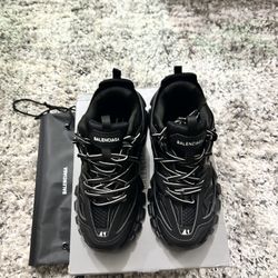 Balenciaga Tracks 