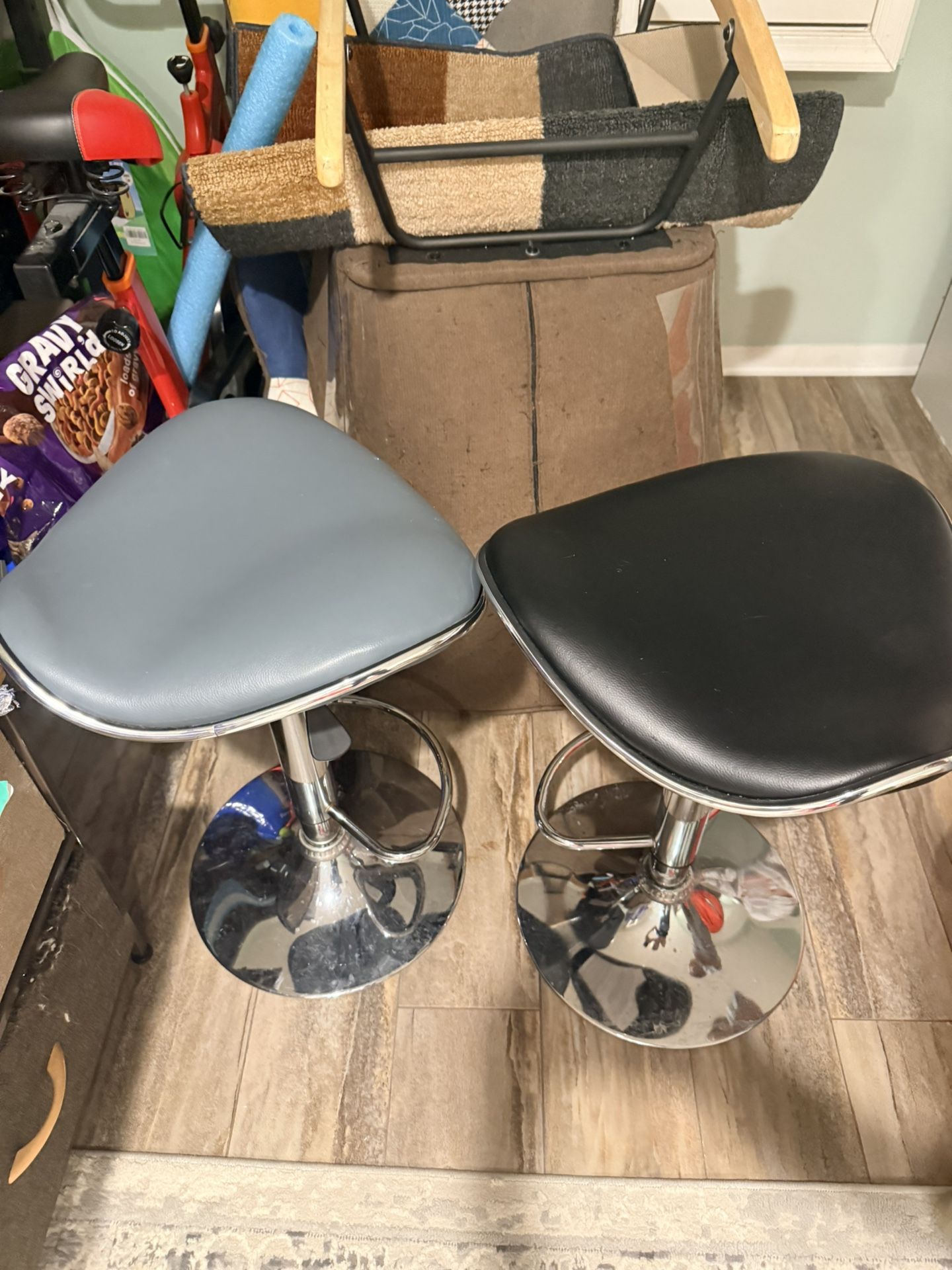 bar stools