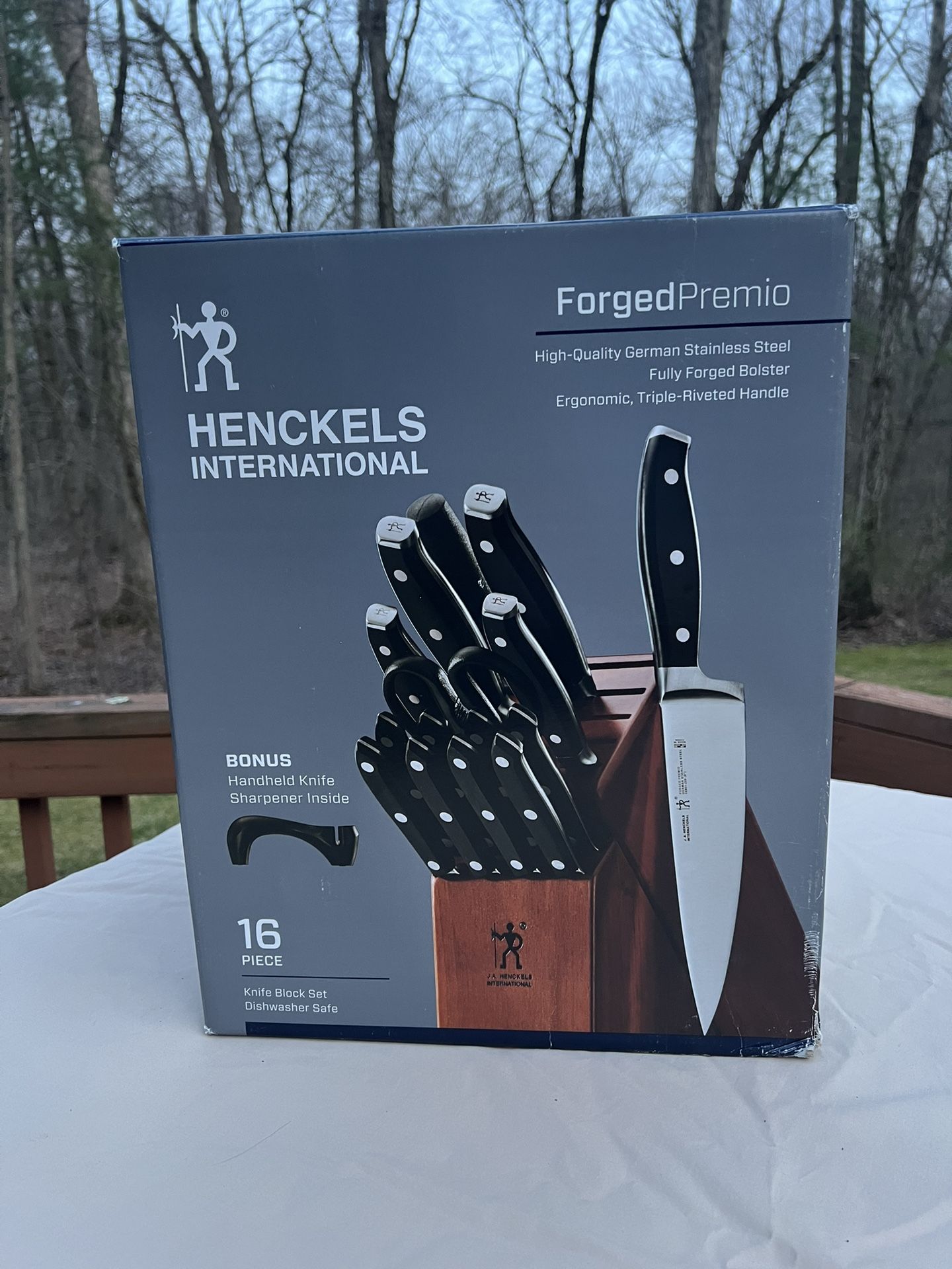 New HENCKELS Statement 16 Piece Kitchen Knife Block Set Forged Premio
