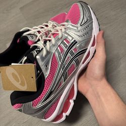 Gel Kayano 14  ‘Pink Glow’