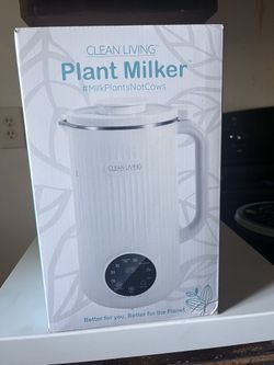 Brand New Clean Living Plant Milker