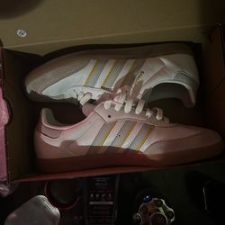 brand new sambas 10.5
