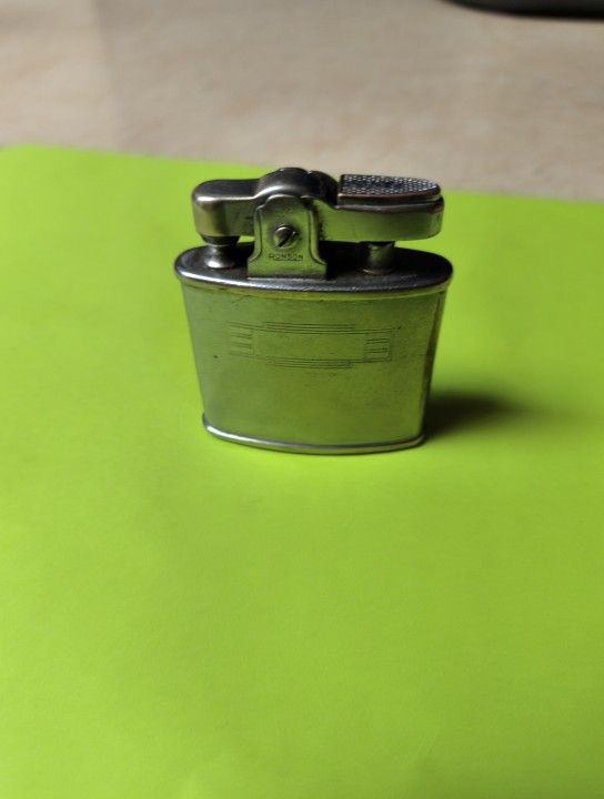 Vintage Working Ronson Lighter