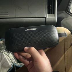 Portable Bose Speaker 