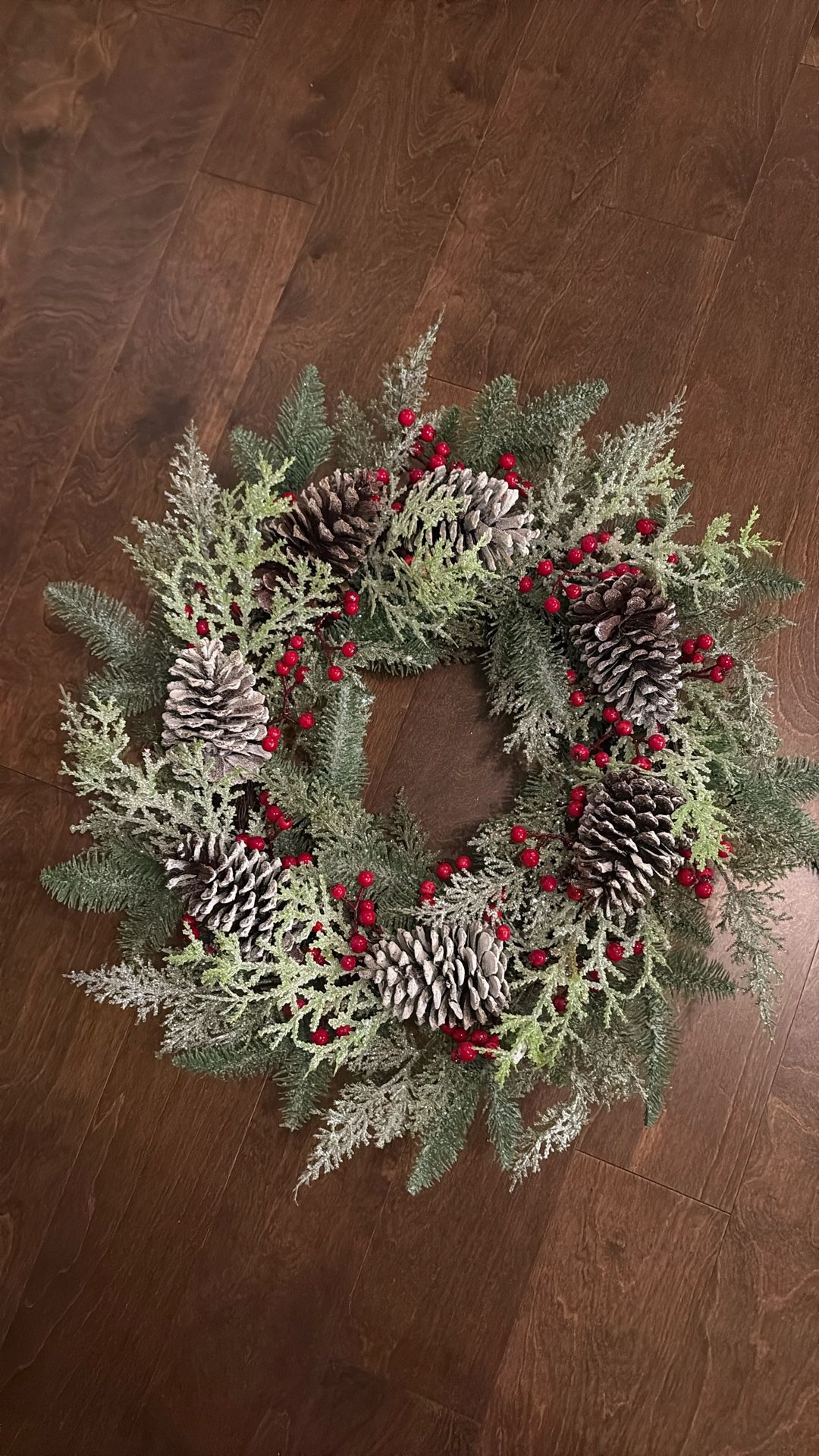 Stunningly Beautiful High Quality Gorgeous Wreath Holiday
