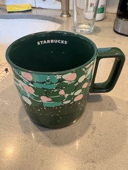 Starbucks 2022 Venetian Marble Holiday Mug