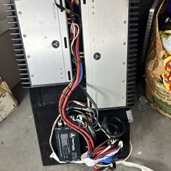 JL Audio 1000/1V2 Power Amp & JL Audio 300/4v2 & Clean Sweep