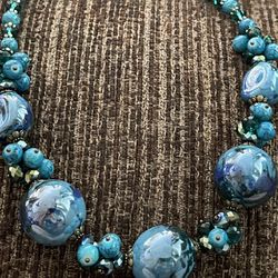 NECKLACE BLUE GLASS VINTAGE AND ANTIQUE BEADS