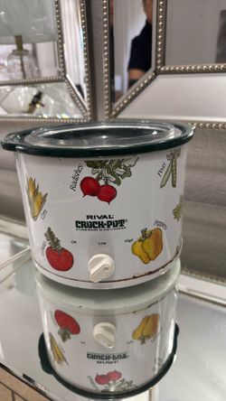Slow cooker