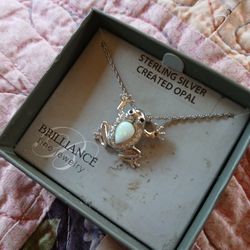 Sterling Silver Frog Necklace  New. 40.00 Firm