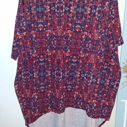 Beautiful Lularoe Tunic 2/3x