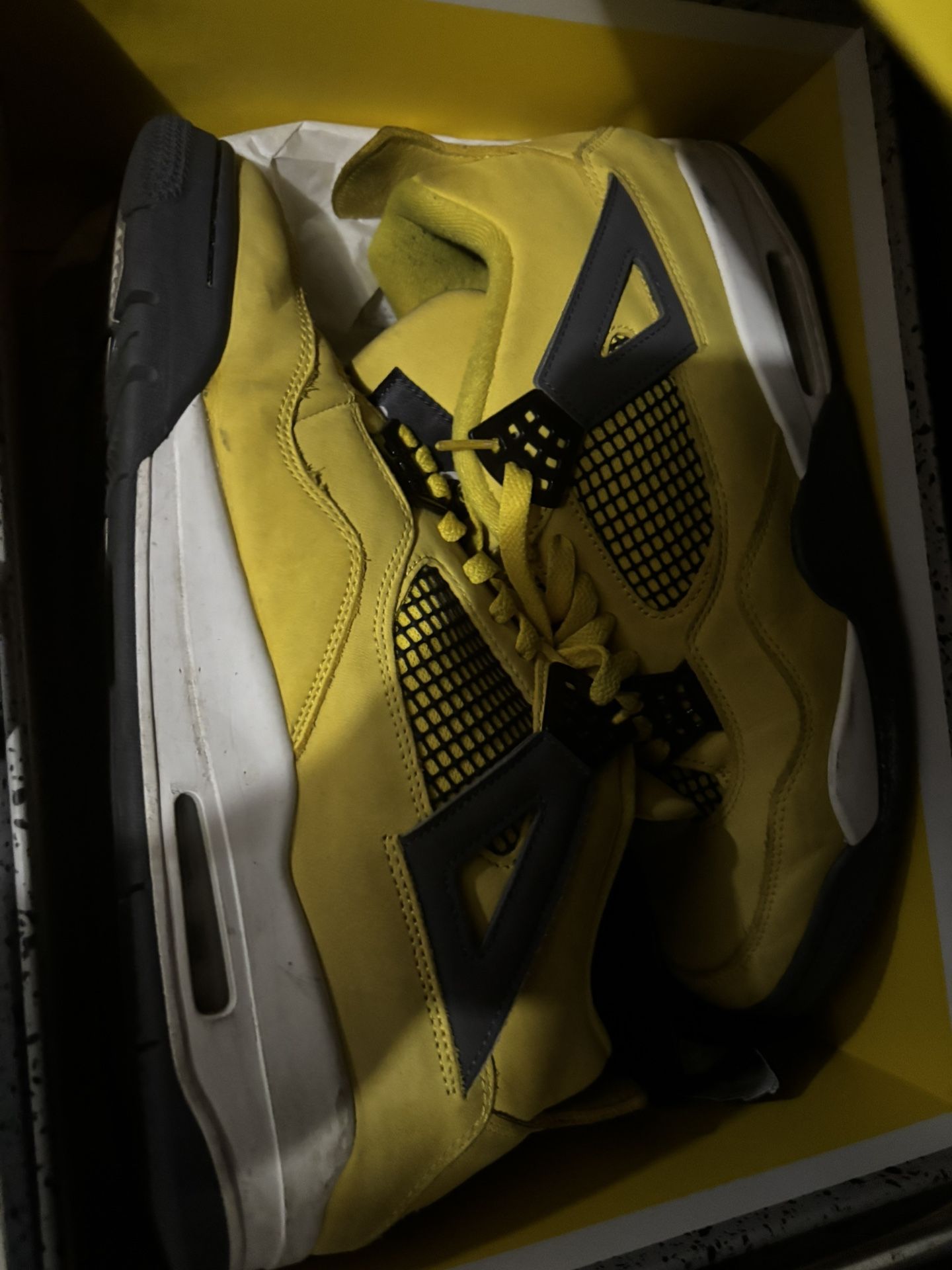Jordan 4 Size 13 Lightning
