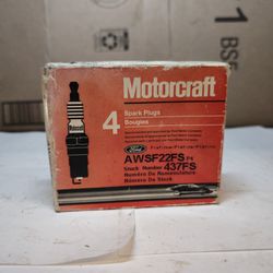 "Open Box" Motorcraft 4 Ford Spark Plug 437FS