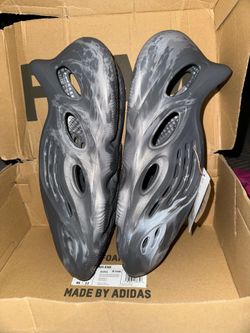 Brand New Adidas Yeezy Foam RNR "MX Granite" - Size 11 - Deadstock w/ Box