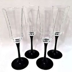 21 Piece Wine and Goblet Glasses  (black stem) 10 Wine Glasses  11 Goblets