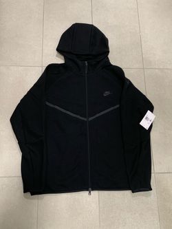 Nike Tech