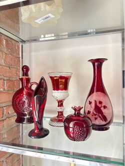 Ruby Glass Decor Set - 5 Pieces
