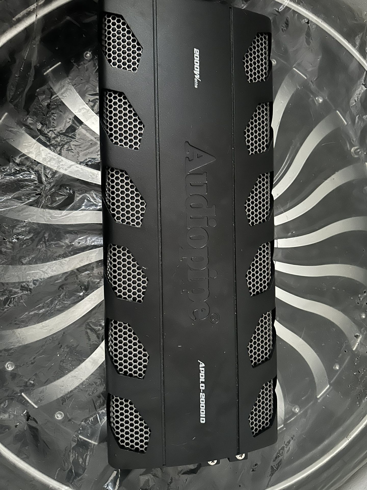 2000 Watt Amp