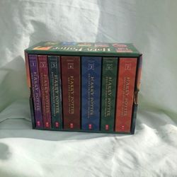 Harry Potter The Complete Series Paperback Box Set
