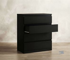 Guarda ropa. Comoda H:40" W:31-⁷/⁸ D:19"