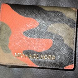 Michael Kors wallet 
