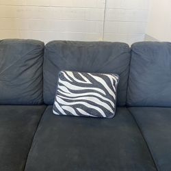 Comfortable Black Couch (free delivery)
