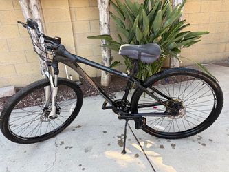 Men’s Schwinn Bicycle