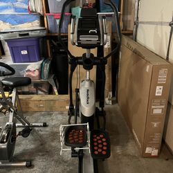 NordicTrack Elite 10.9 Elliptical 