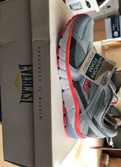 New 8.5 woman's ever last memory foam shoes