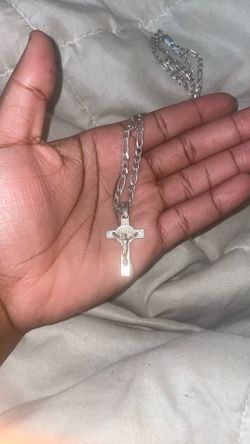 Chain With Cross Pendant