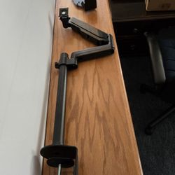 Desk Monitor/TV  Mount - VESA