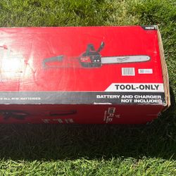  Milwaukee  Chainsaw. 16” Fuel  Model 2727-20. Tool Only. 