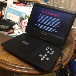 SYLVANIA Huge Portable Dvd Player