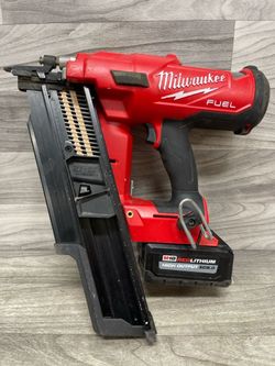 MILWAUKEE 2744-20 M18 FUEL 3-1/2" 18v Brushless Cordless Framing Nailer Kit(A1D028512)