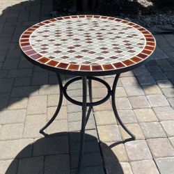Title  Tile Table round   