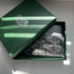 Black Designer Wallet 