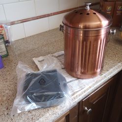 Red factor compost bin with extra filters