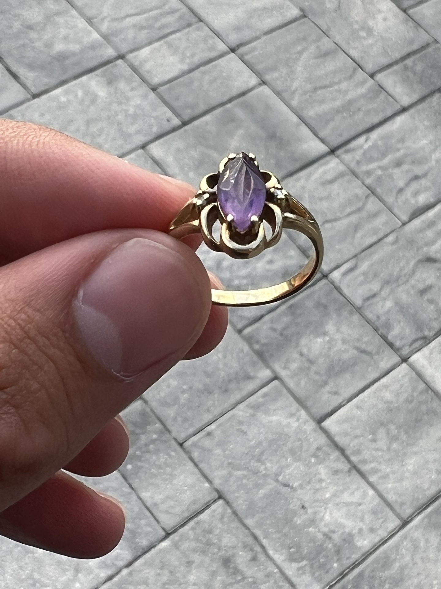 Vintage Amethyst Ring 14 K Size 6