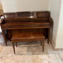 Free Upright Piano