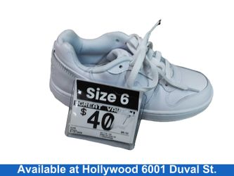 Nike Aq1779-100 White
