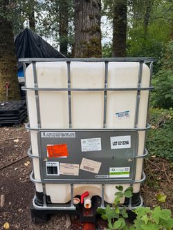 330 Gallon Food Grade IBC Tote