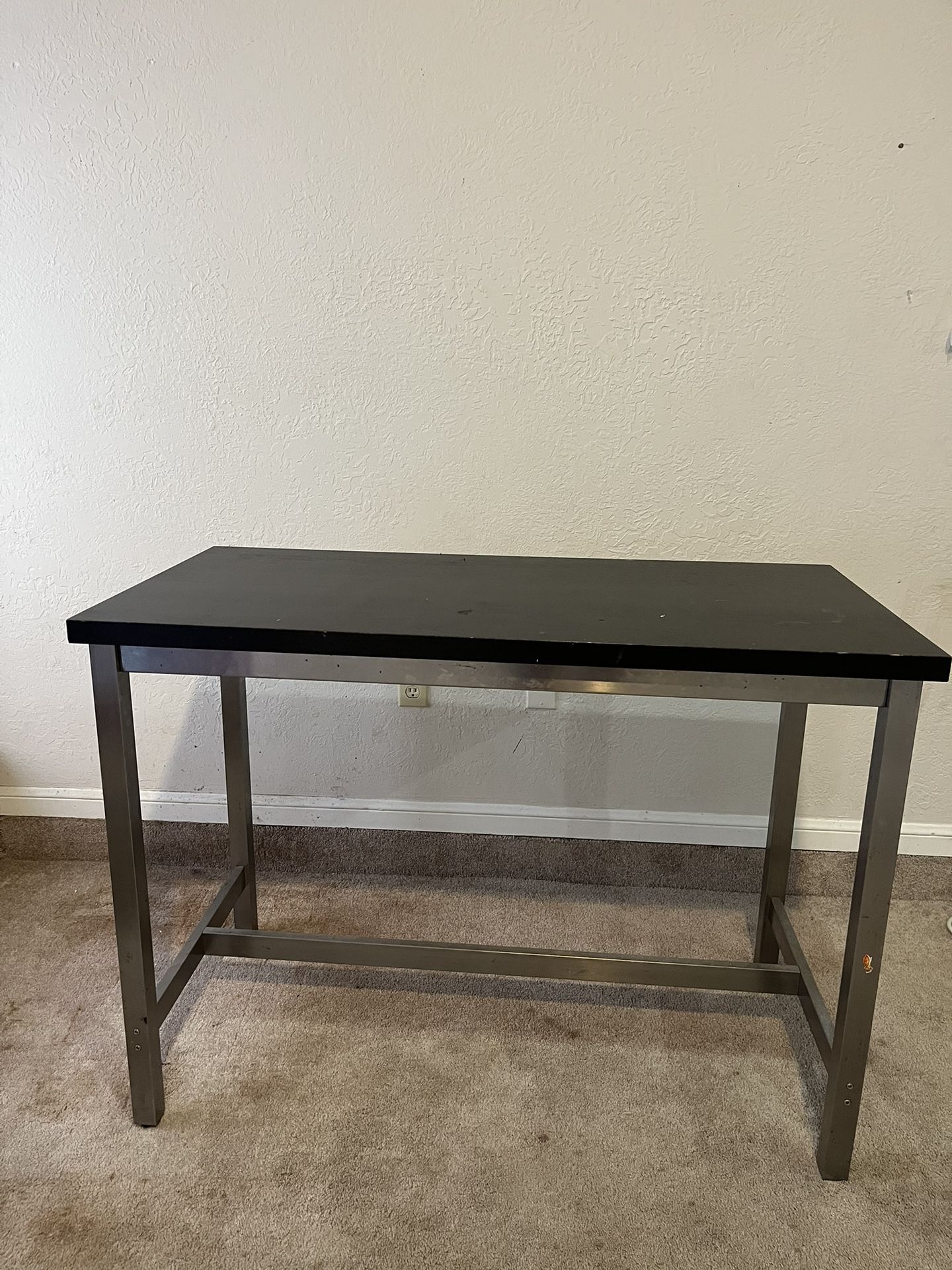 Table  You Can Use As A Craft Table Or Breakfast Bar 