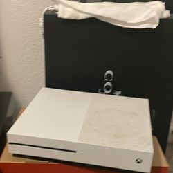 Xbox One S